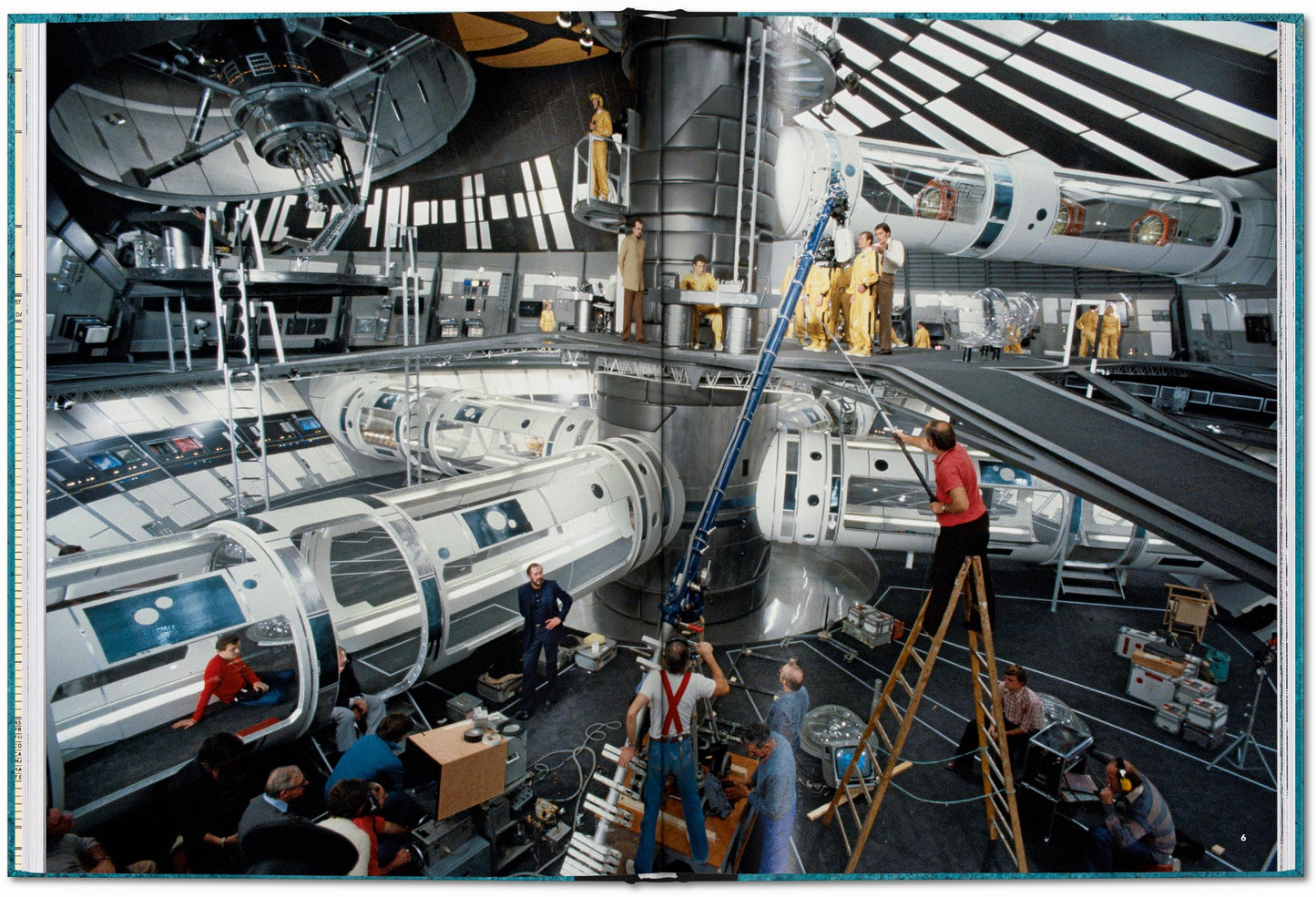 The James Bond Archives. The Complete Films (English)