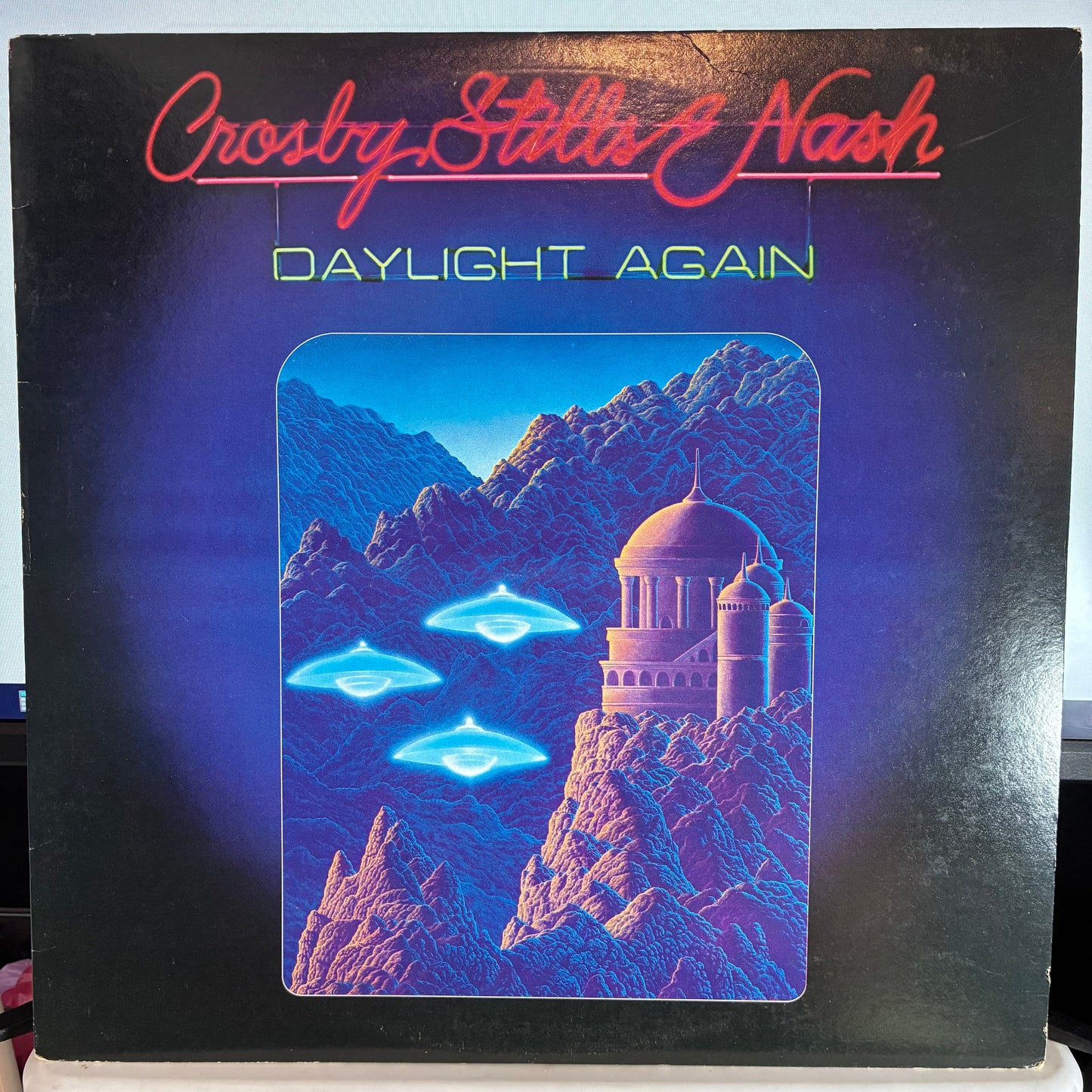 Crosby, Stills & Nash - Daylight Again (VINYL) | Very Good Plus (VG+)