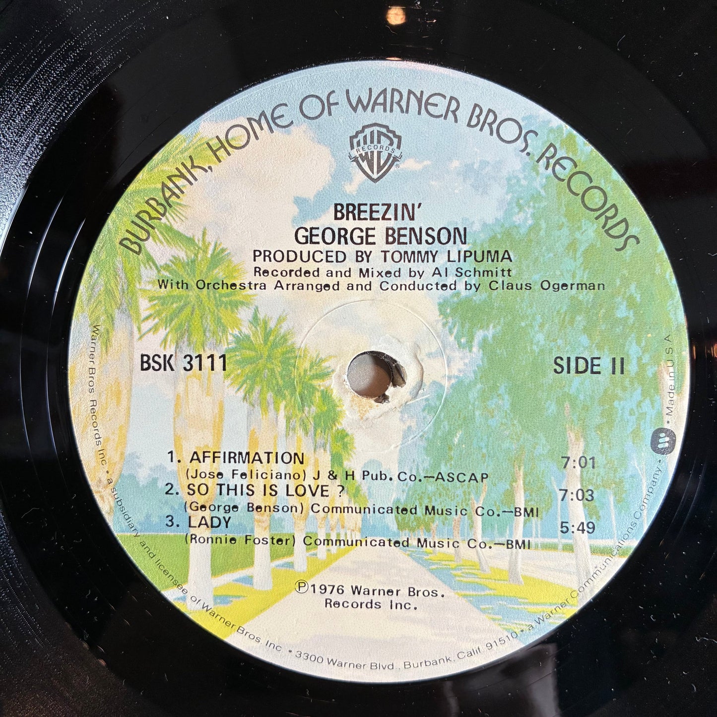 George Benson - Breezin' (VINYL) | Excellent+ (EX+) Excellent (EX)