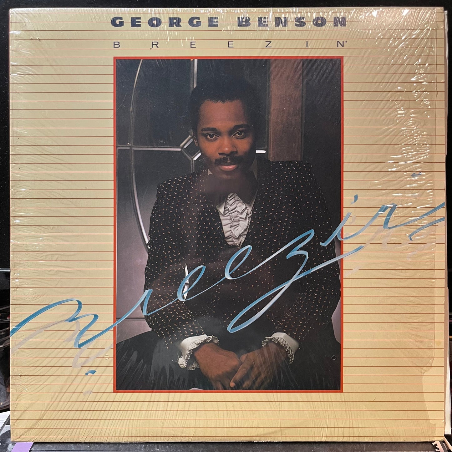 George Benson - Breezin' (VINYL) | Near Mint (NM or M-) Near Mint (NM)