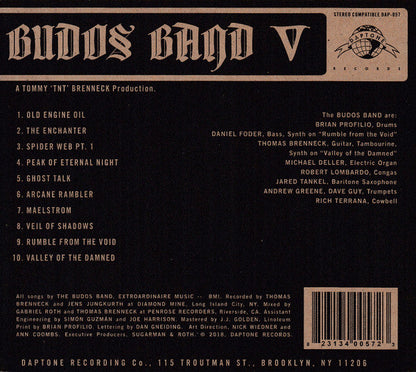 V | Mint (M) Mint (M)