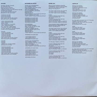 Fine Line | Mint (M) Mint (M)