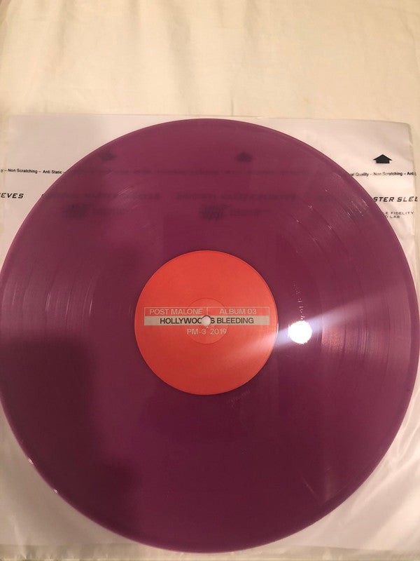 Hollywood's Bleeding | Mint (M) Mint (M)