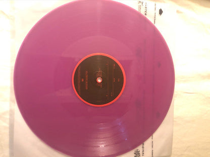 Hollywood's Bleeding | Mint (M) Mint (M)