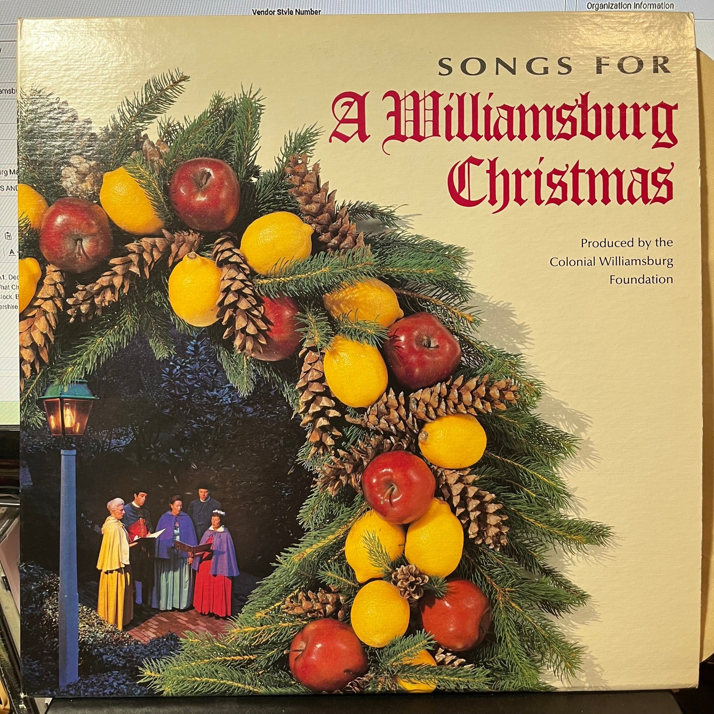The Williamsburg Madrigal Singers - Songs For A Williamsburg Christmas (VINYL) | Excellent+ (EX+)