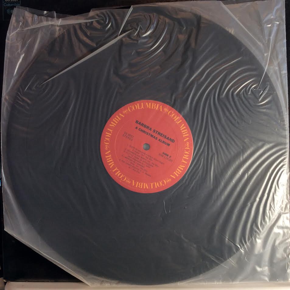 Barbra Streisand - A Christmas Album (VINYL) | Near Mint- (NM-) Excellent+ (EX+)
