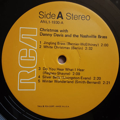 Danny Davis & The Nashville Brass - Christmas (VINYL) | Near Mint (NM or M-)