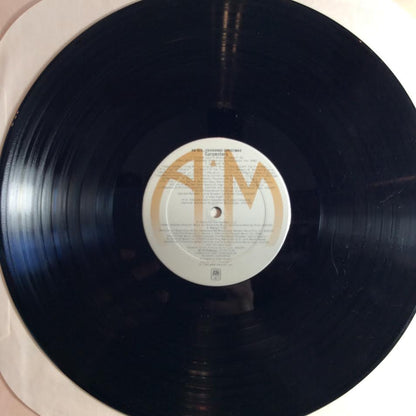 Carpenters - An Old-Fashioned Christmas (VINYL) | Very Good Plus (VG+) Near Mint (NM)