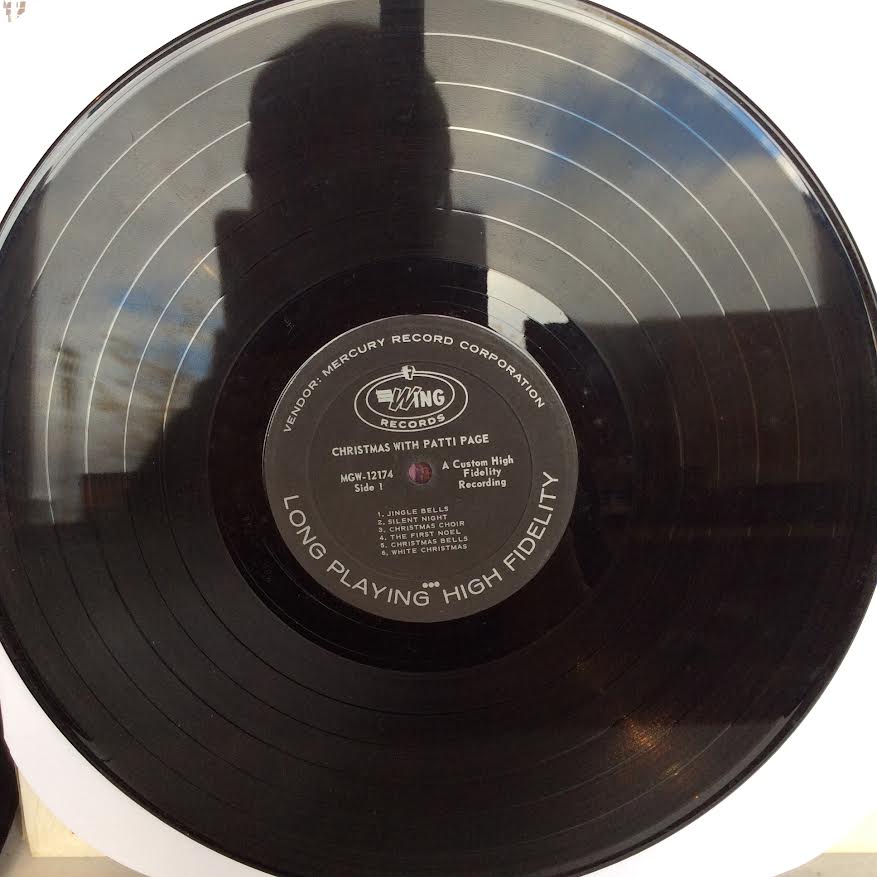 Patti Page - Christmas With Patti Page (VINYL) | Very Good (VG) Near Mint (NM)
