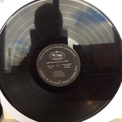 Patti Page - Christmas With Patti Page (VINYL) | Very Good (VG) Near Mint (NM)