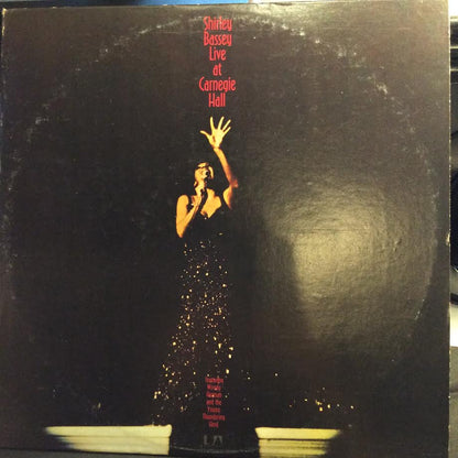 Shirley Bassey - Live At Carnegie Hall (2xVINYL) | Near Mint (NM or M-) Very Good Plus (VG+)