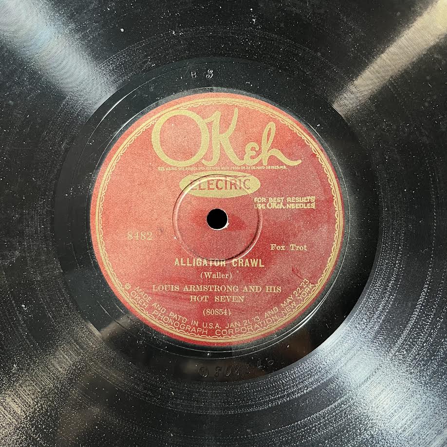 Louis Armstrong & His Hot Seven - Willie the Weeper / Alligator Crawl (10" 78RPM) | Very Good Plus (VG+) Very Good Plus (VG+)