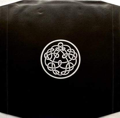 Islands | Mint (M) Mint (M)