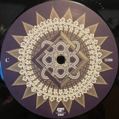 Halo (2xVINYL) | Mint (M) Mint (M)