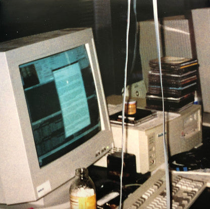 Quake (VINYL) | Mint (M) Mint (M)