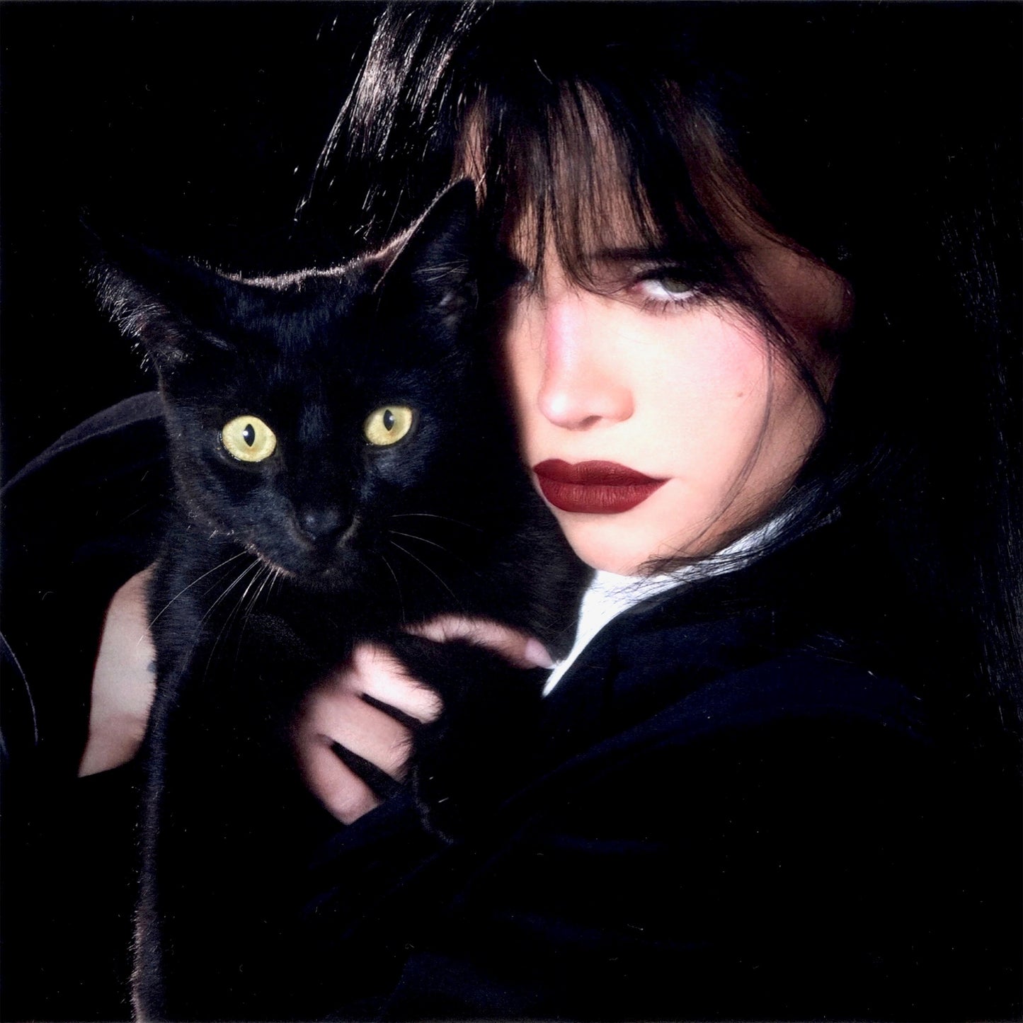 Nessa Barrett - Jesus Loves A Primadonna |
