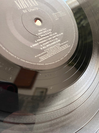 In Utero | Mint (M) Mint (M)