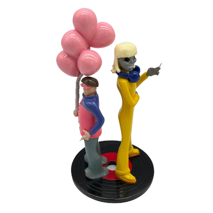 Oliver Tree vs Little Ricky: Alien Boys Statue