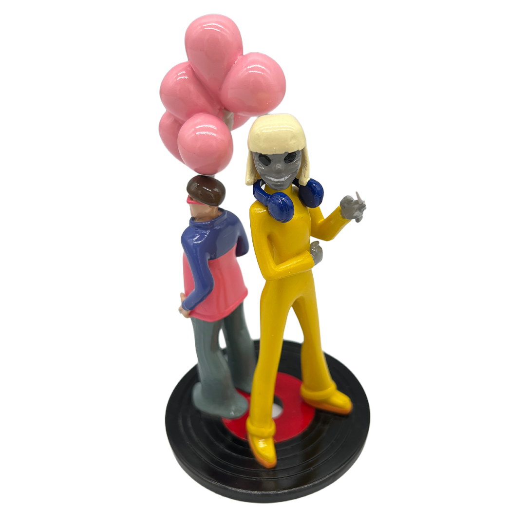 Oliver Tree vs Little Ricky: Alien Boys Statue
