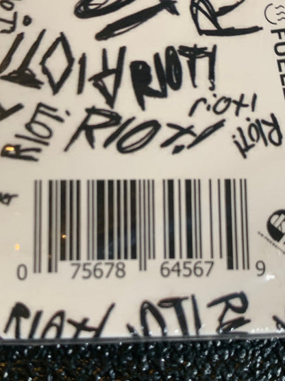Paramore - Riot! (SILVER VINYL) | Mint (M) Mint (M)
