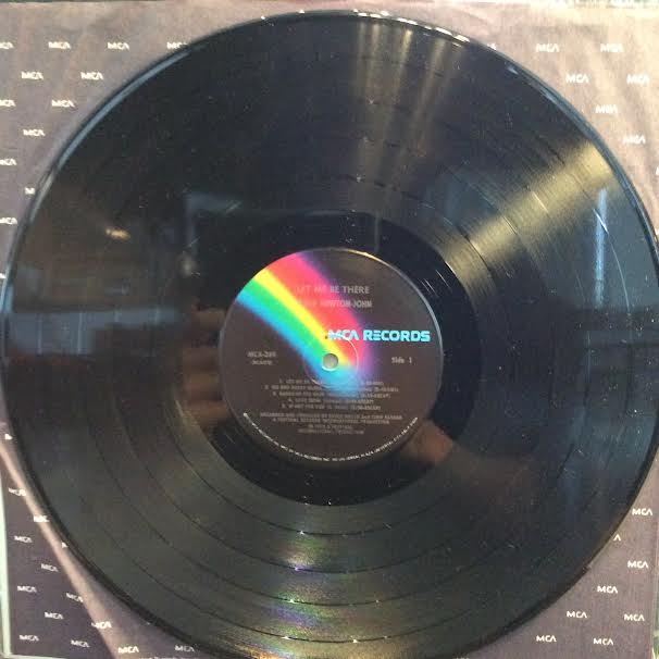 Olivia Newton-John - Let Me Be There (VINYL) | Near Mint (NM or M-)