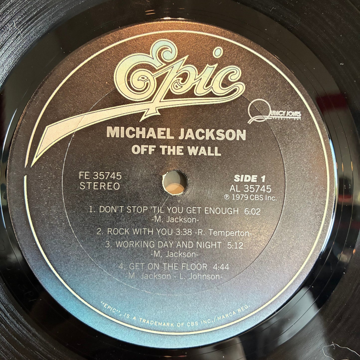 Michael Jackson - Off The Wall (VINYL) | Very Good (VG) Very Good Plus (VG+)