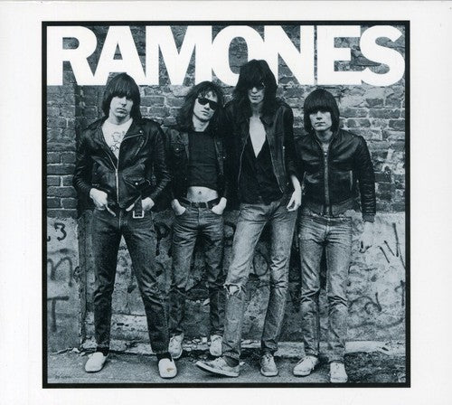 Ramones - Ramones (Deluxe Edition) [Import] |