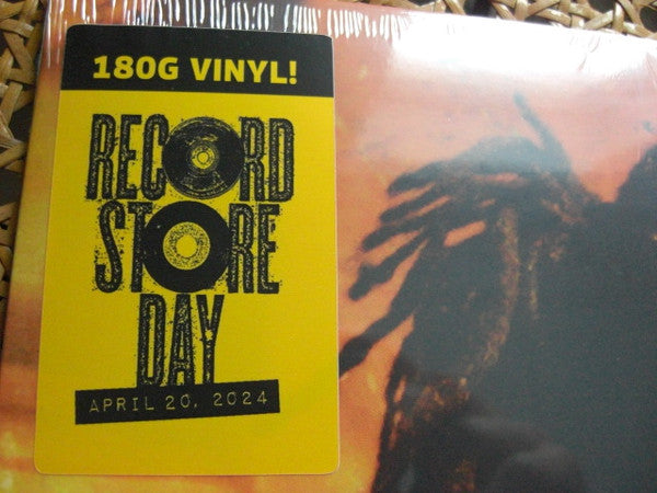 Livin' It Up | Mint (M) Mint (M)