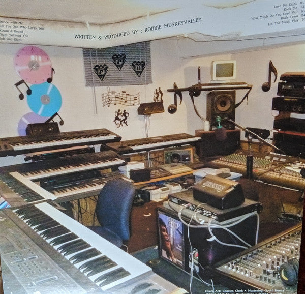 Dance With Me | Mint (M) Mint (M)