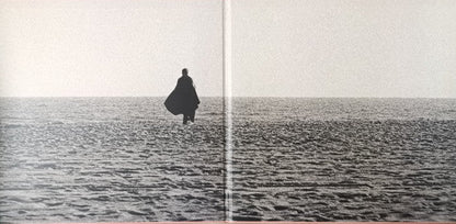 U.F.O. | Mint (M) Mint (M)