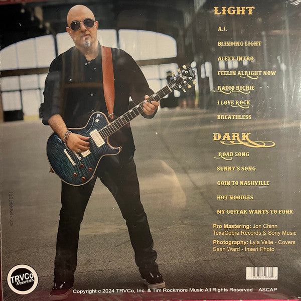 Light (RED) | Mint (M)