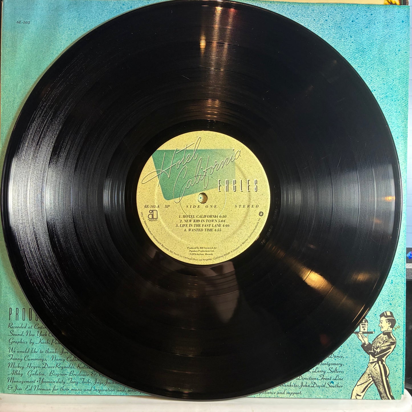 Eagles - Hotel California (VINYL) | Excellent (EX) Very Good Plus (VG+)