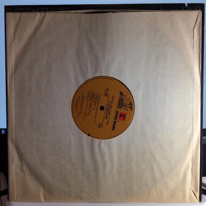 Fleetwood Mac - Heroes Are Hard To Find (VINYL) | Near Mint (NM or M-) Near Mint- (NM-)