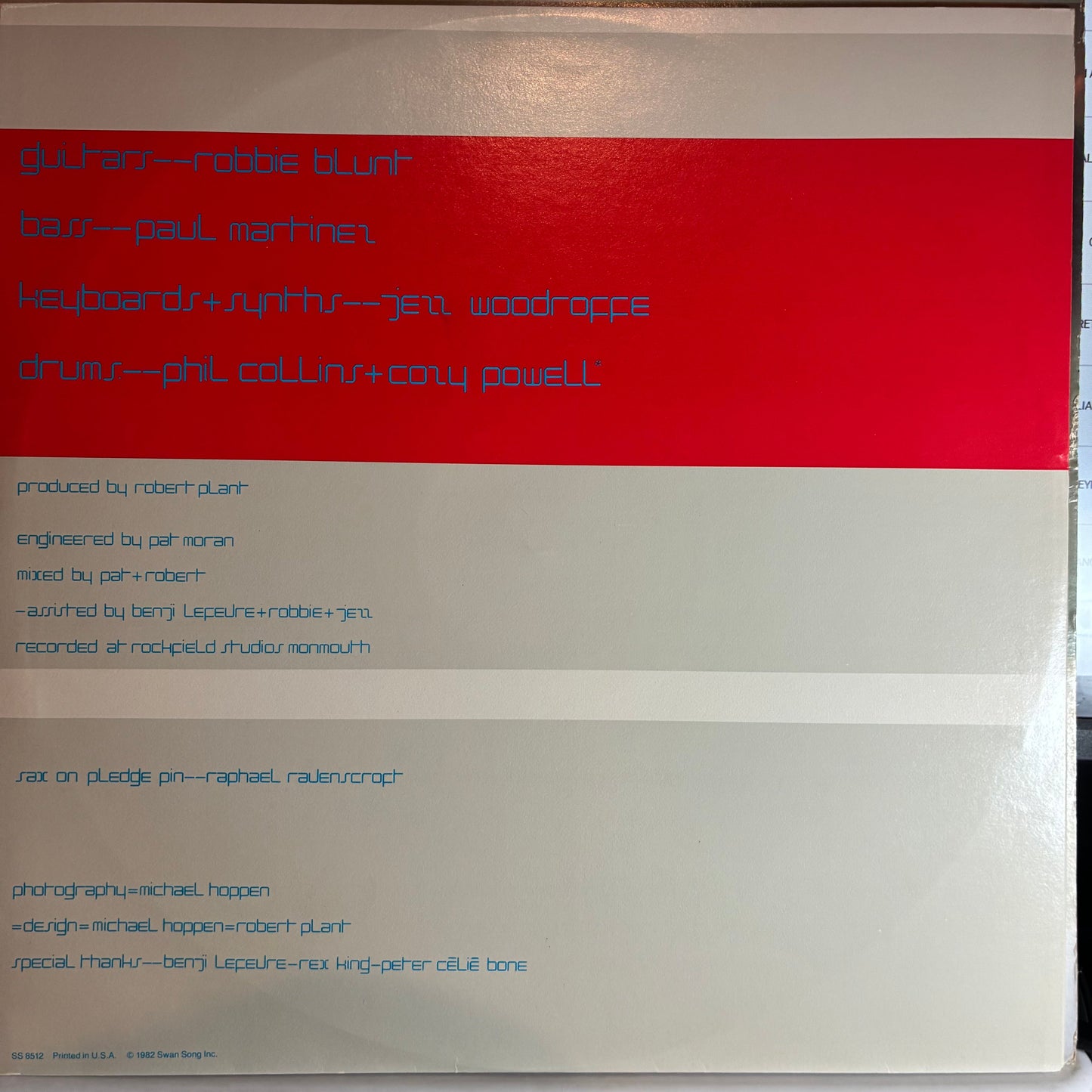 Robert Plant - Pictures At Eleven (VINYL) | Near Mint (NM or M-) Very Good Plus (VG+)