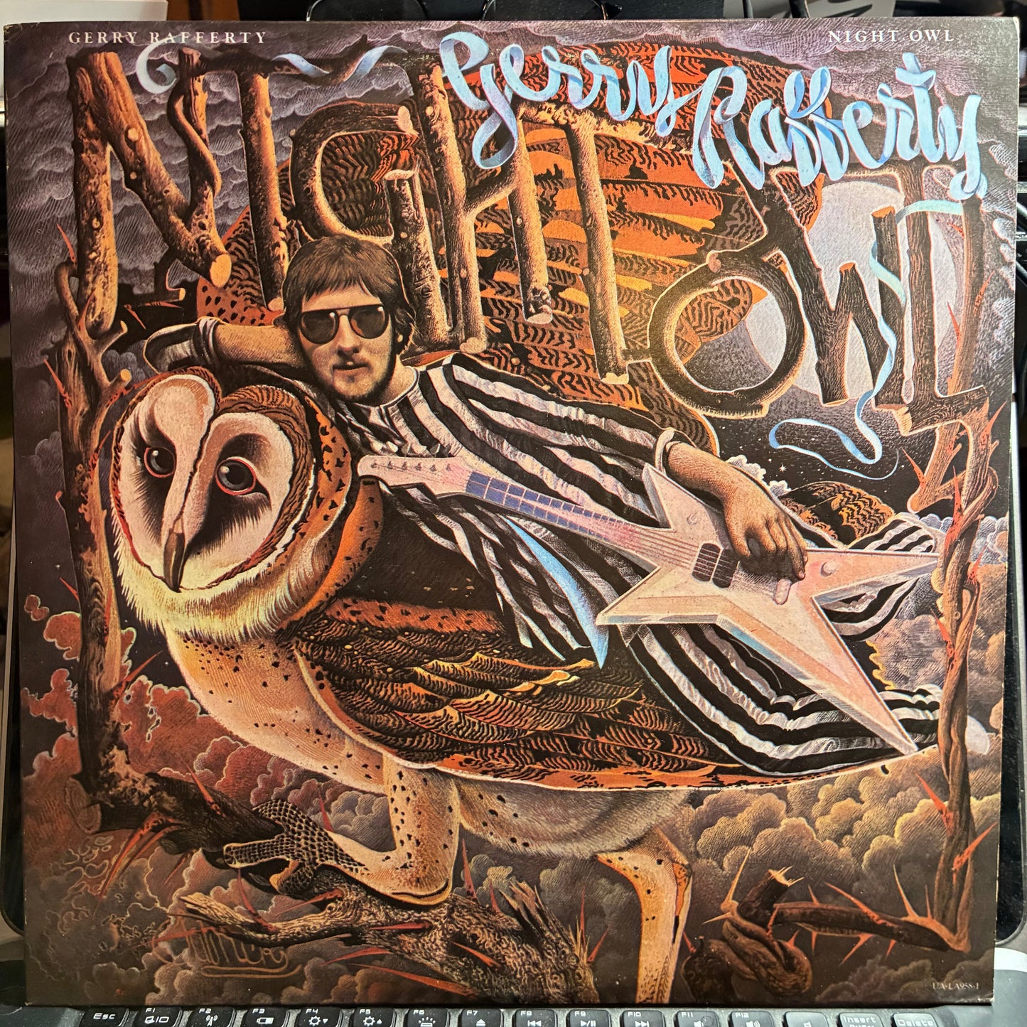 Gerry Rafferty - Night Owl (VINYL) | Near Mint (NM or M-) Excellent+ (EX+)