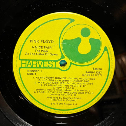 Pink Floyd - A Nice Pair (VINYL) | Near Mint (NM or M-) Excellent+ (EX+)
