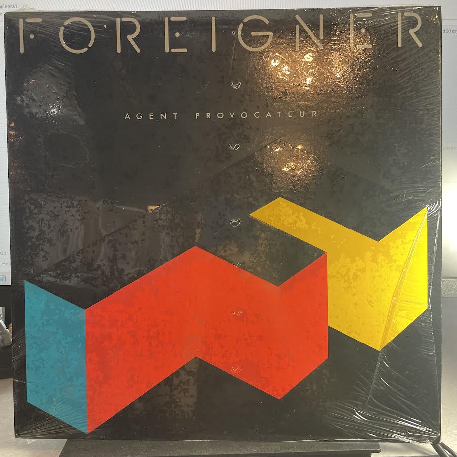 Foreigner - Agent Provocateur (VINYL) | Near Mint (NM) Near Mint (NM)