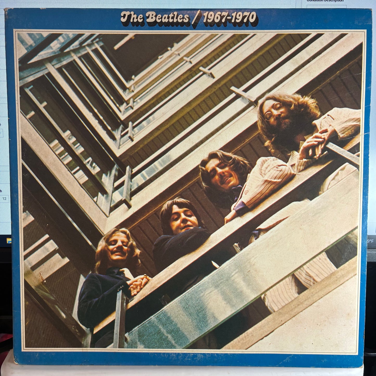 The Beatles - 1967-1970 (2x VINYL) | Very Good Plus (VG+) Very Good Plus (VG+)