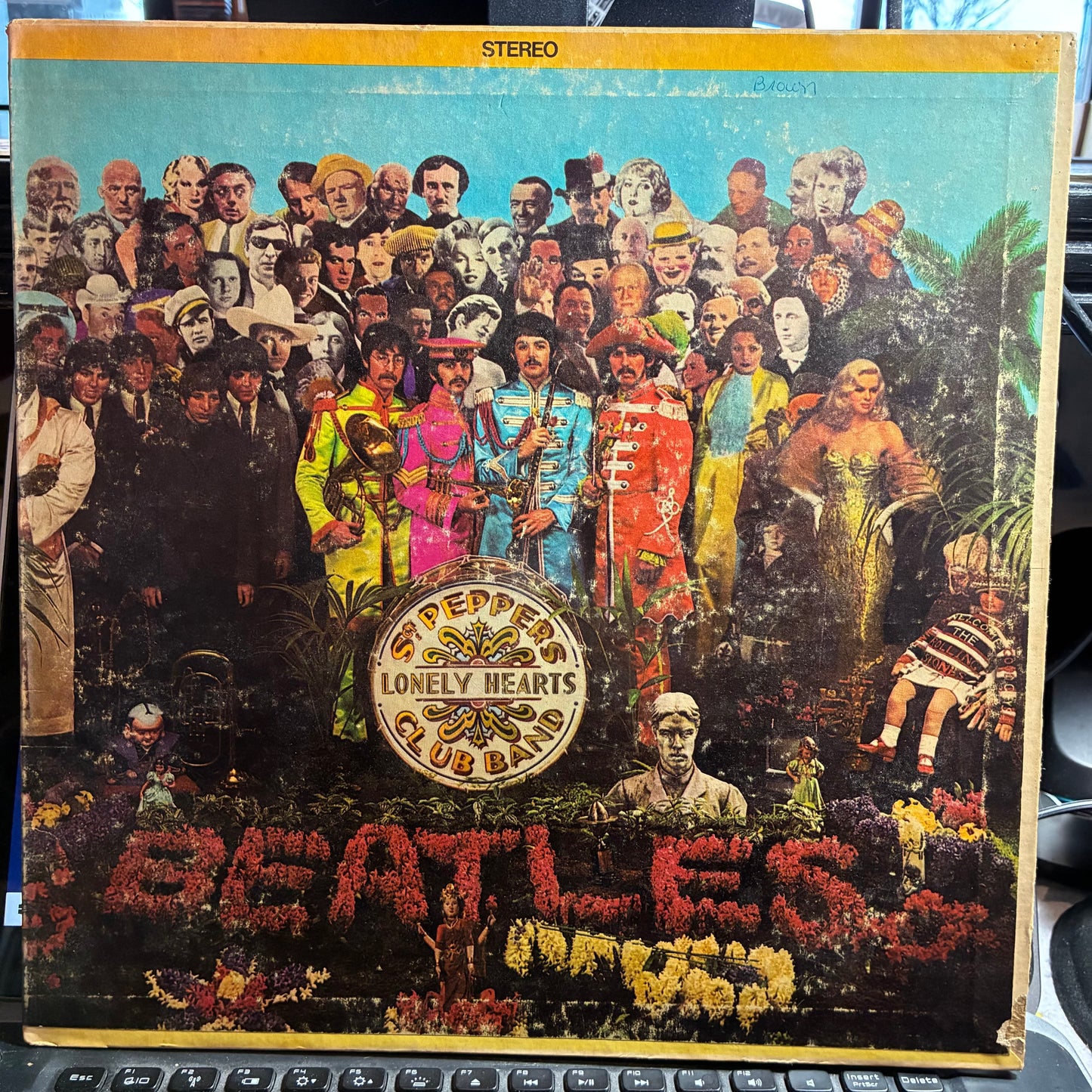 The Beatles - Sgt. Pepper's Lonely Hearts Club Band (VINYL) | Very Good Plus (VG+) Very Good Plus (VG+)
