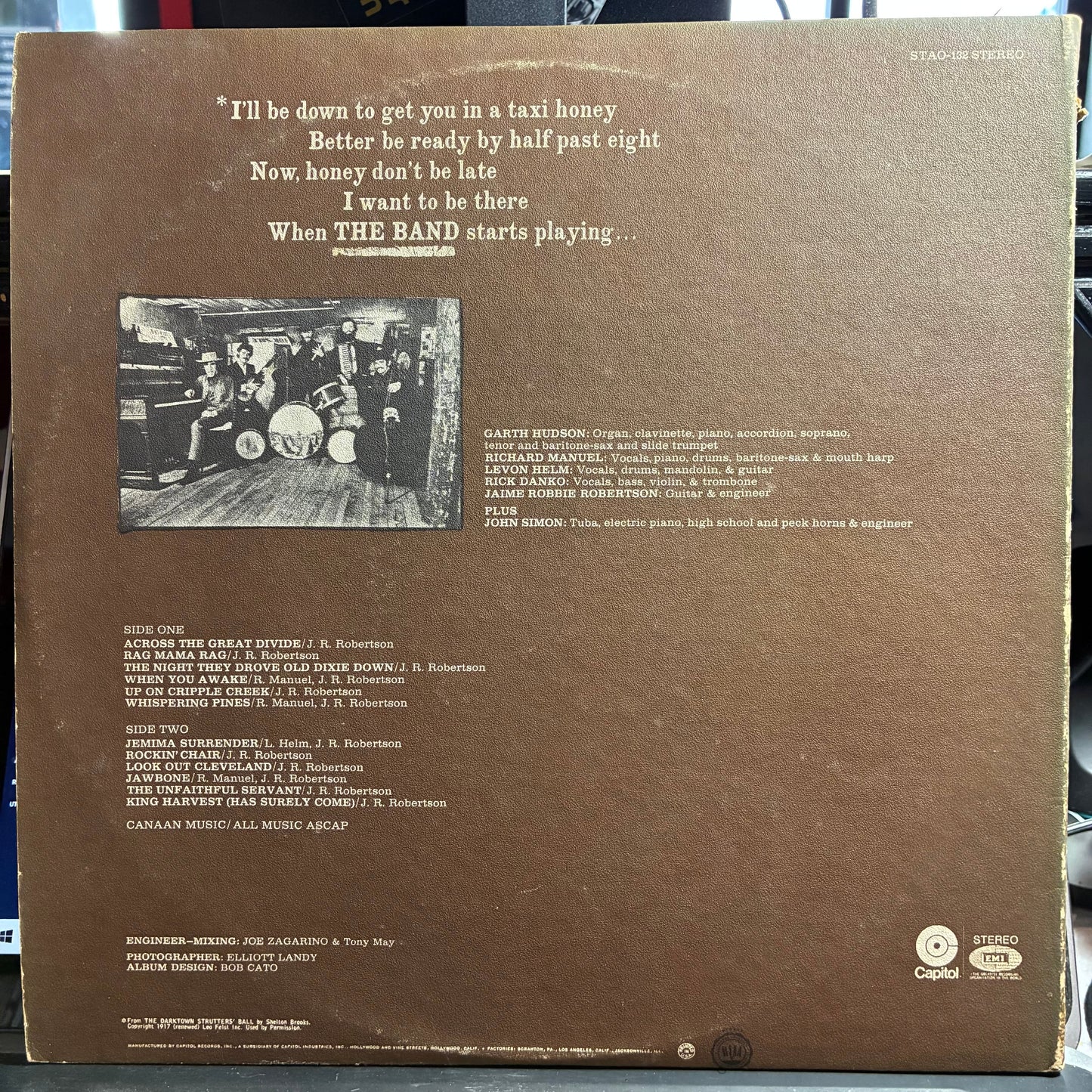 The Band - The Band (VINYL) | Very Good Plus (VG+) Excellent (EX)