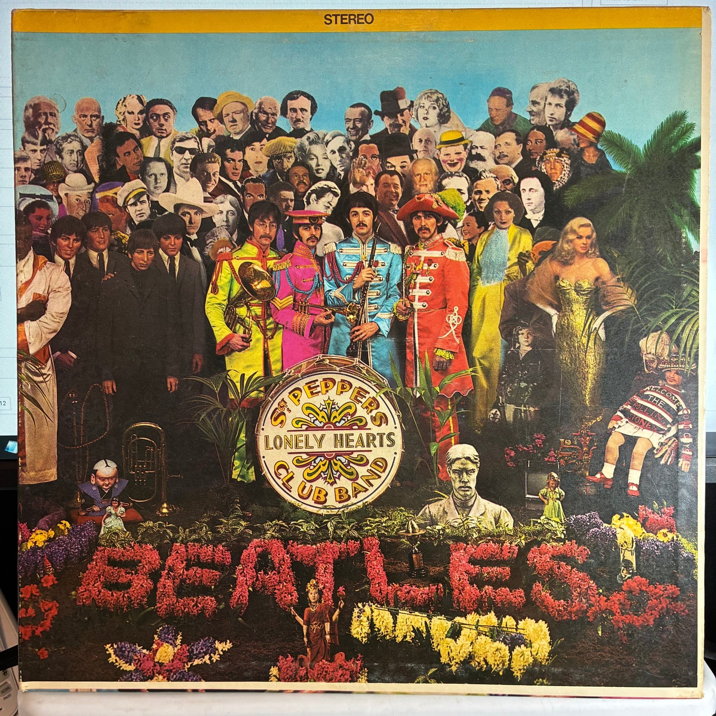 The Beatles - Sgt. Pepper's Lonely Hearts Club Band (VINYL) | Very Good Plus (VG+) Excellent (EX)