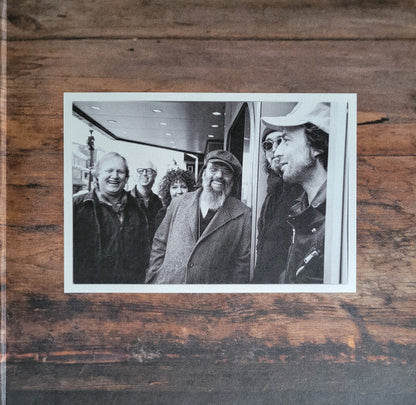 Guy | Mint (M) Mint (M)