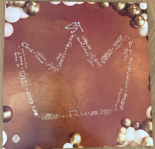 Natural Brown Prom Queen | Mint (M) Mint (M)