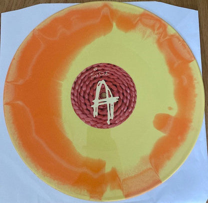 Natural Brown Prom Queen | Mint (M) Mint (M)