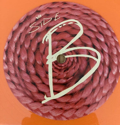 Natural Brown Prom Queen | Mint (M) Mint (M)