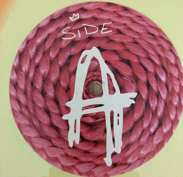 Natural Brown Prom Queen | Mint (M) Mint (M)