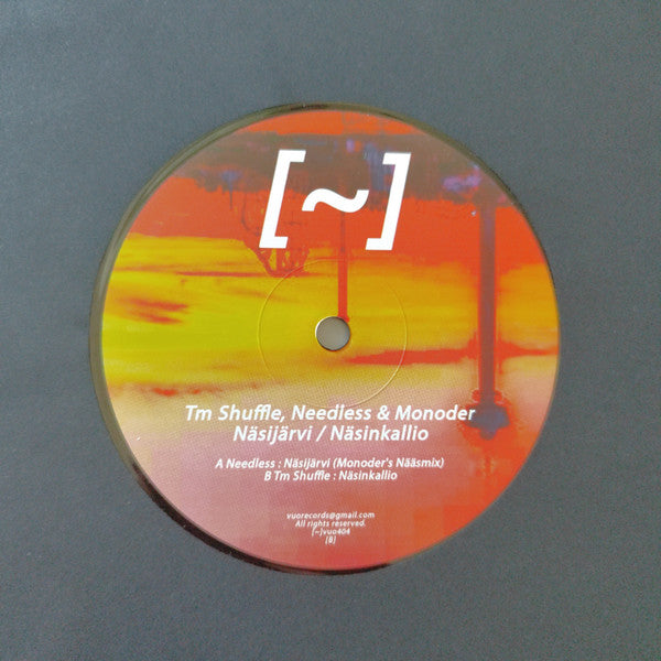 TM Shuffle - VUO 404 (VINYL) | Mint (M) Mint (M)
