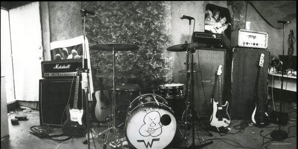 Weezer | Mint (M) Mint (M)